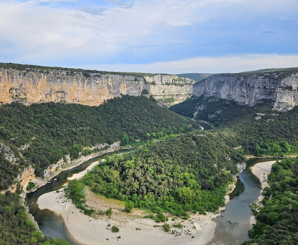 Gorges de l'Ardèche-瓦隆蓬达尔克必去景点