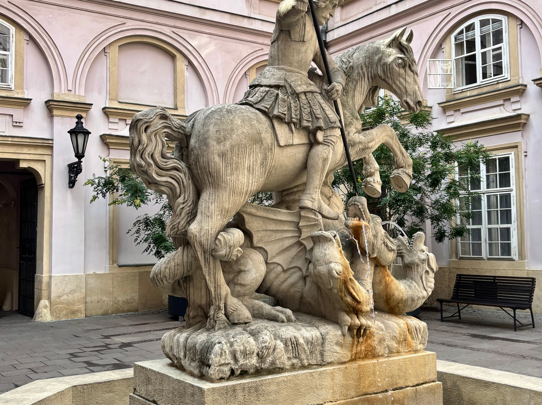 Fountain of St. George and the Dragon-布拉迪斯拉发必去景点