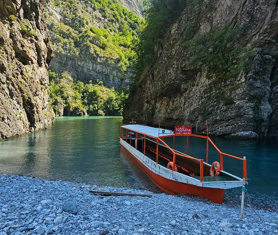 Albania Tour Guide-地拉那必去景点
