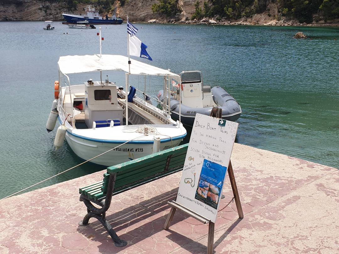 Alonissos Seacolours Dive Center-Patitiri必去景点