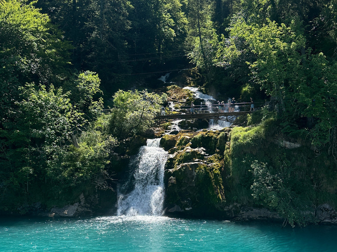 Giessbach Falls-吉特霸赫必去景点