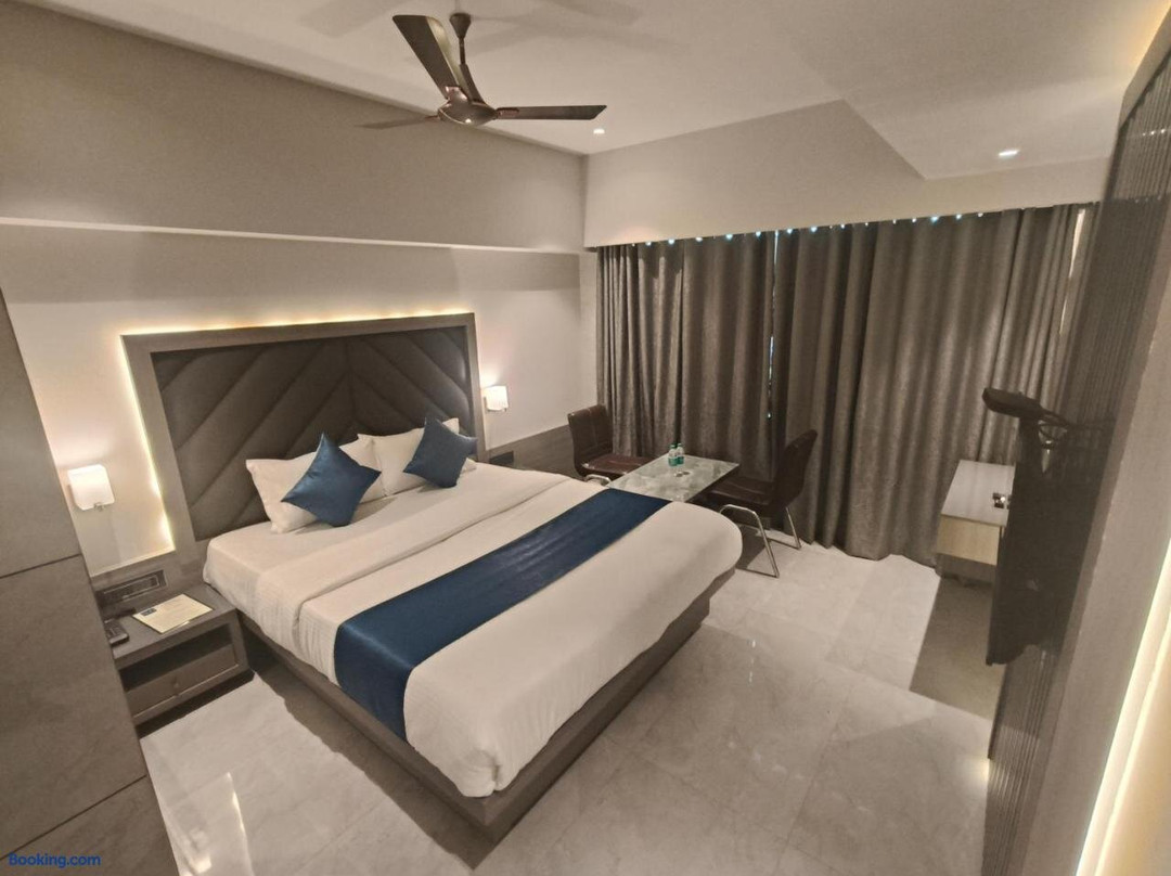Hotel Nakshatra Residency
