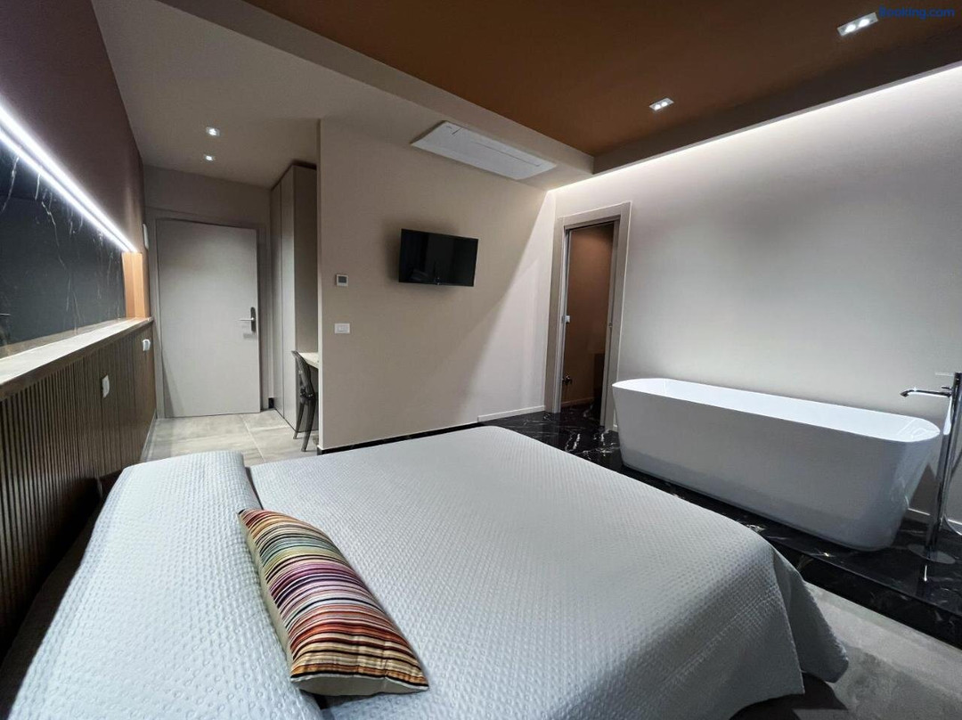 Primo Re, Luxury Rooms