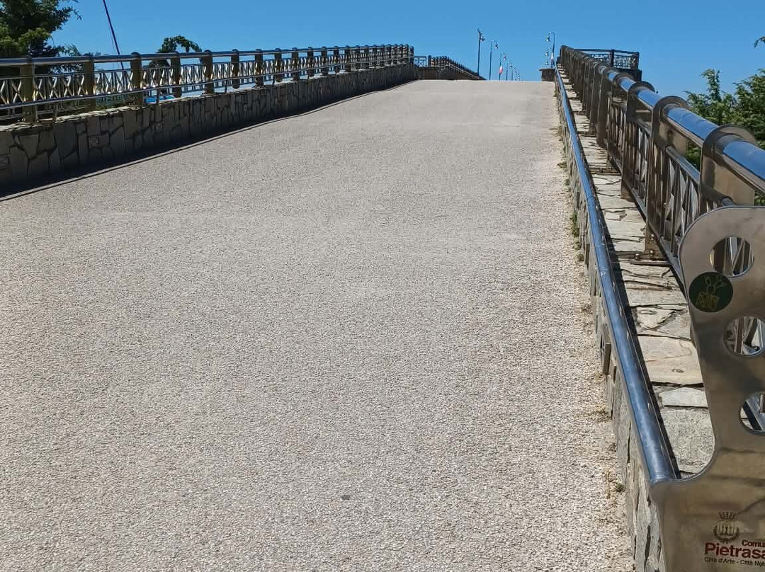 Pontile di Marina di Pietrasanta-马里纳迪彼得拉桑塔必去景点