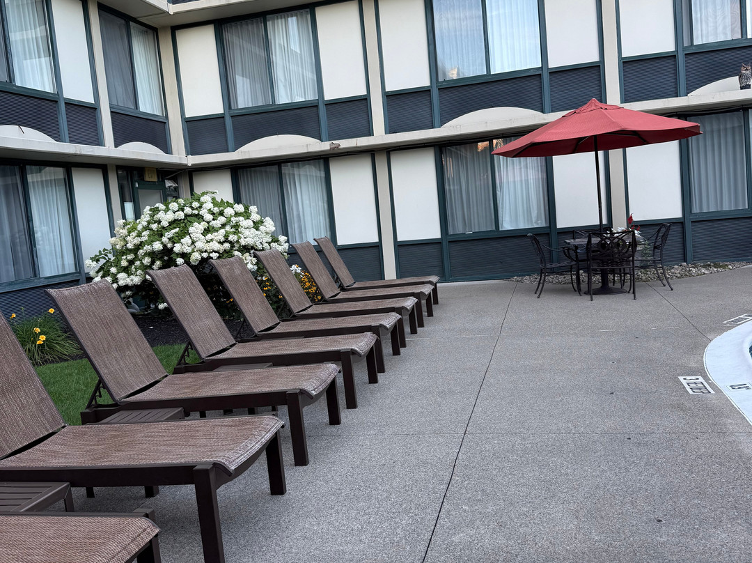 Holiday Inn 萨拉托加温泉主图