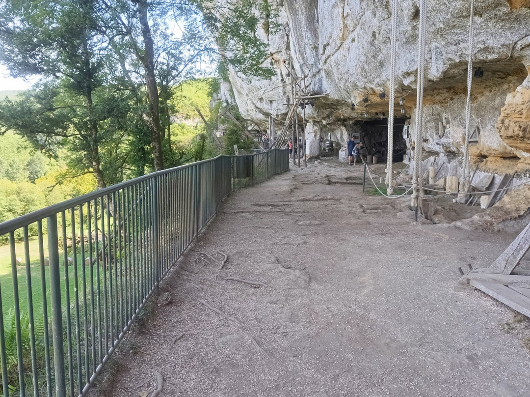 La Roque Saint-Christophe-Peyzac-le-Moustier必去景点