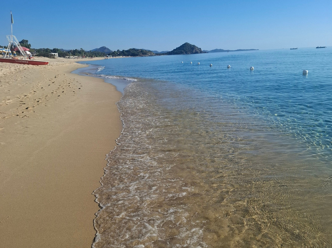 利莫内海滩度假村主图