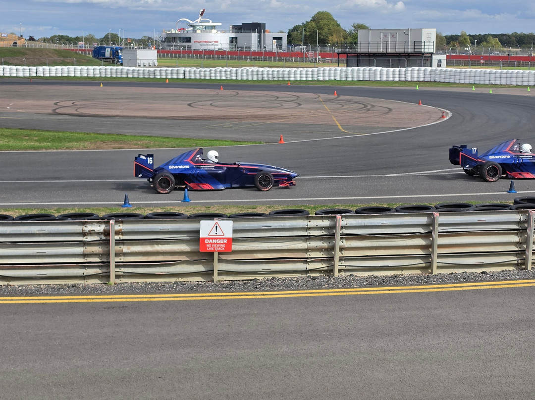 Drive Silverstone-Towcester必去景点