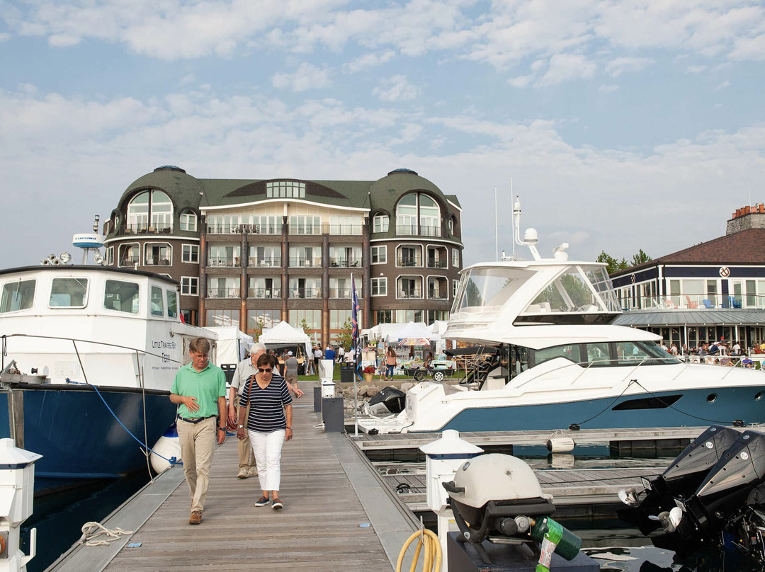 Bay Harbor Lake Marina-皮托斯基必去景点