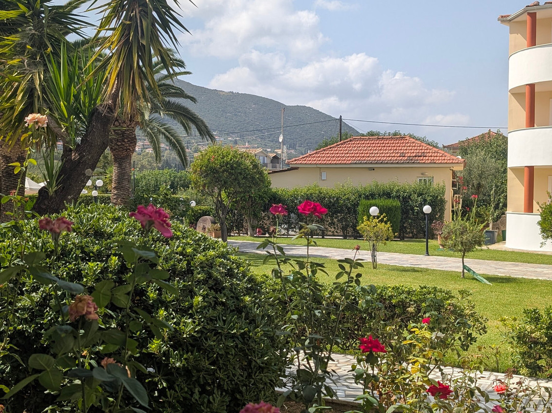 Alykes Garden Village主图