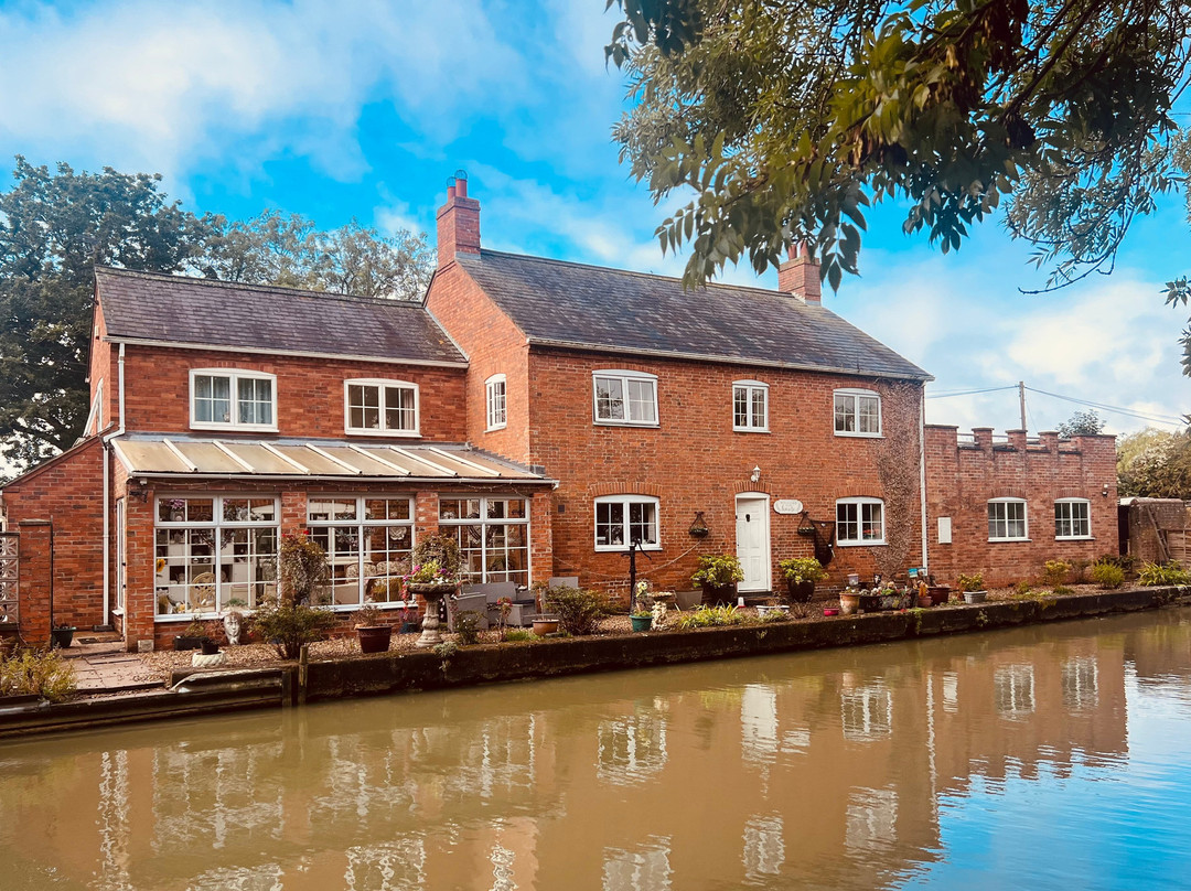 Union Wharf Narrowboats-马基特哈伯勒必去景点