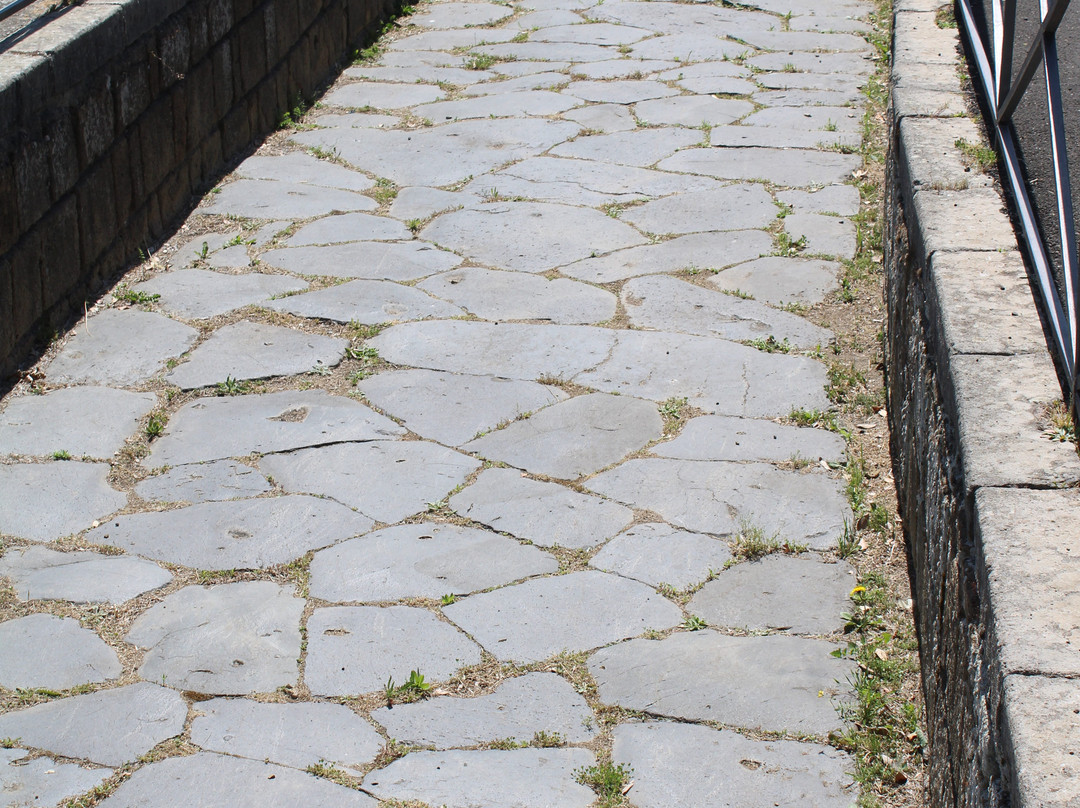 Antica Via Clodia