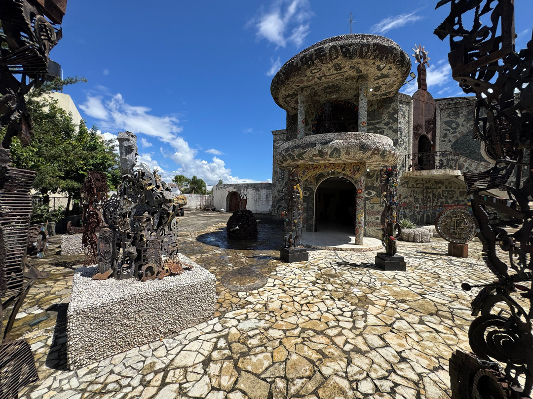 Casa Escultura Tiburcio-Bonao必去景点