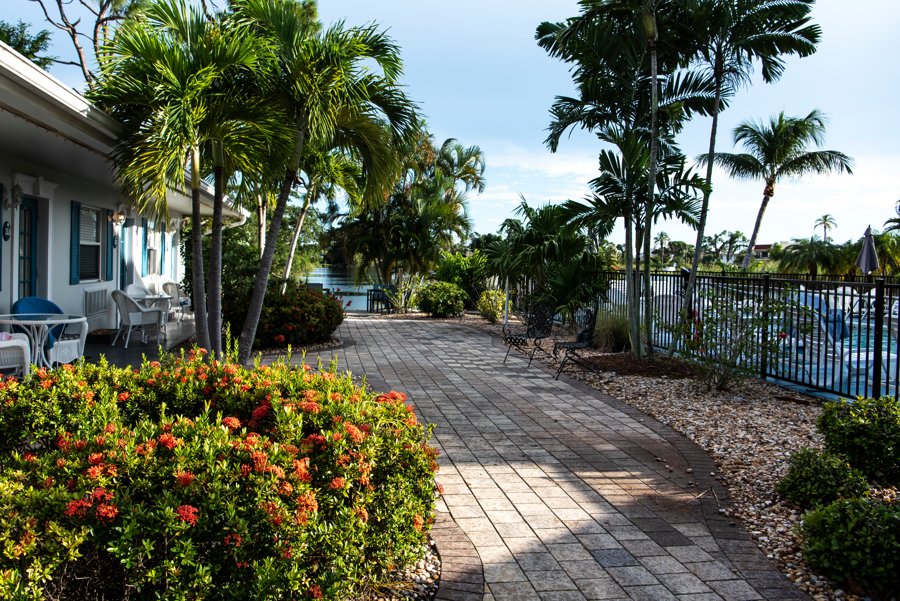 Marco Island Lakeside Inn-官方