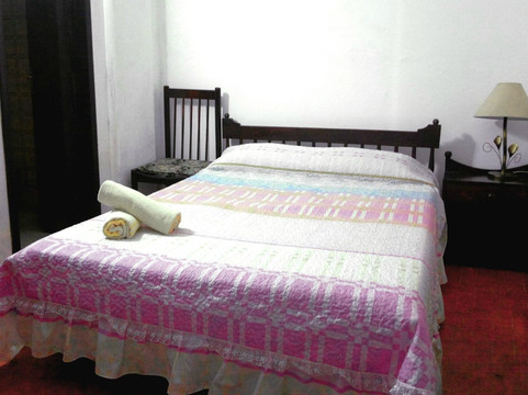 Laguna Blanca酒店住宿-Hotel Cordoba