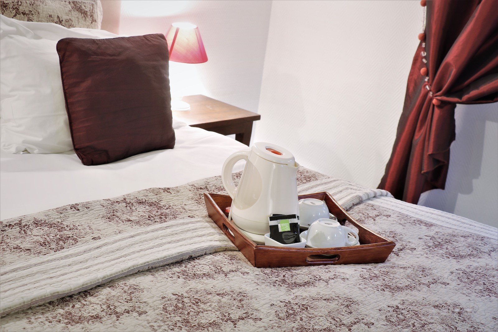 Hotel Orly Ales-官方