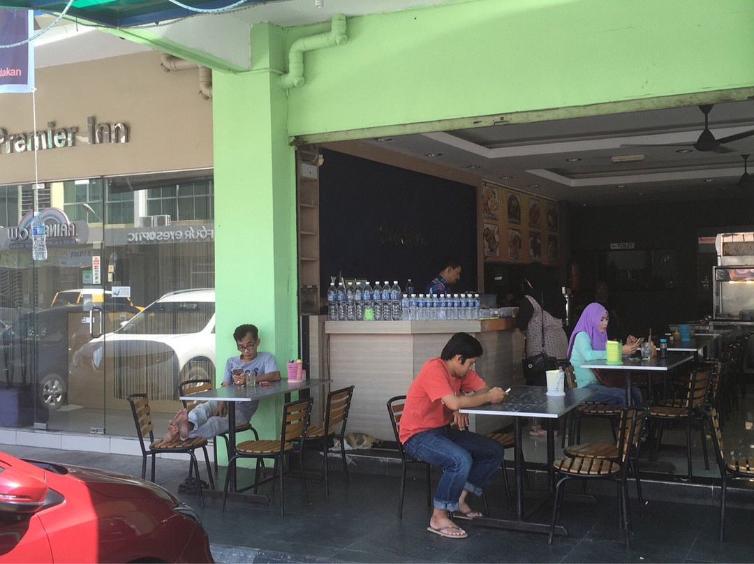 总理客栈山打根