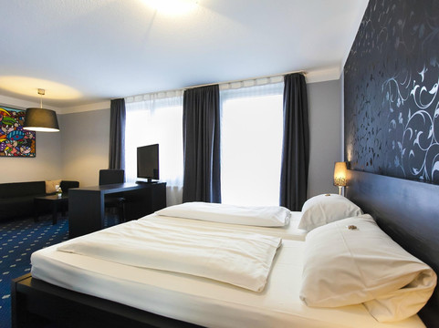 Leichlingen酒店住宿-Hotel am Berliner Platz