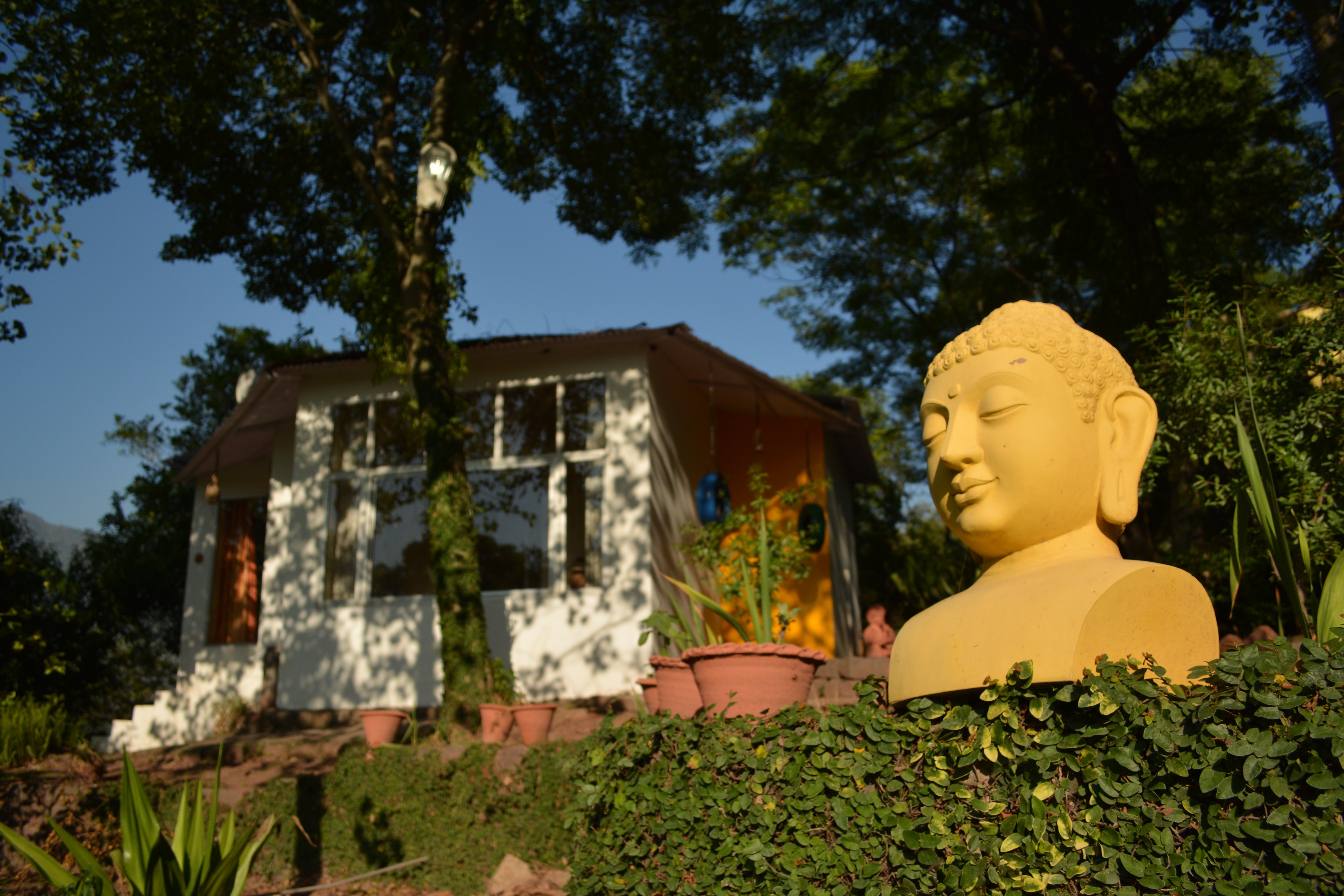 Writers Hill, Sirmour-官方