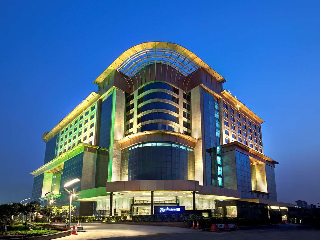Radisson Blu Hotel, Kaushambi Delhi NCR主图