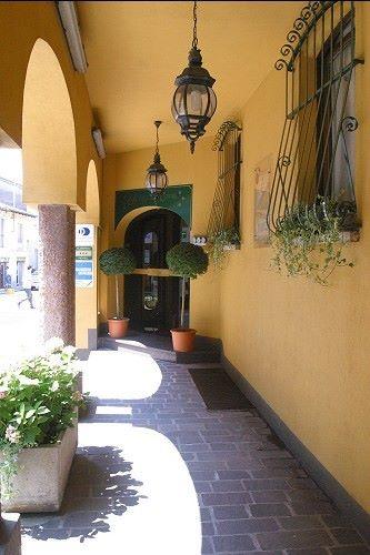 Albergo della Corona-官方