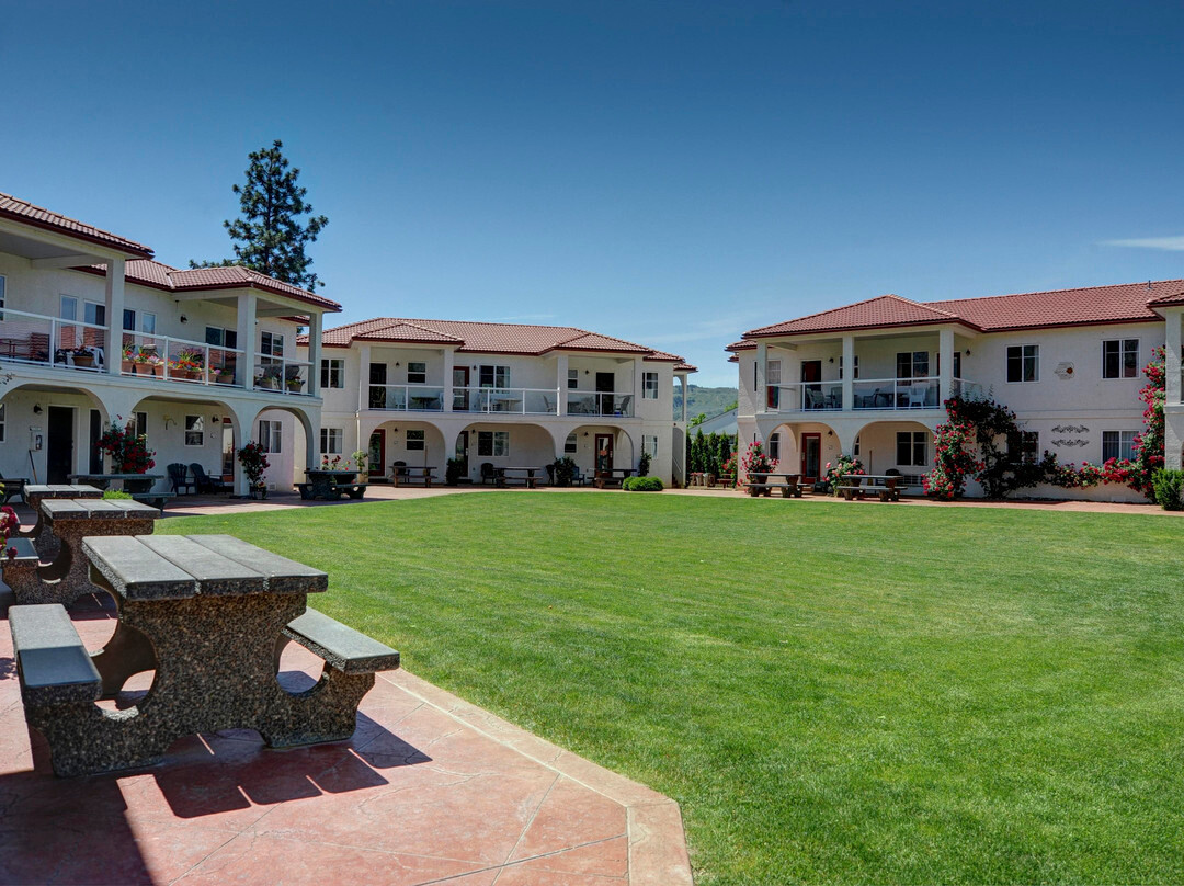 奥索尤斯酒店住宿-桑迪沙滩汽车酒店