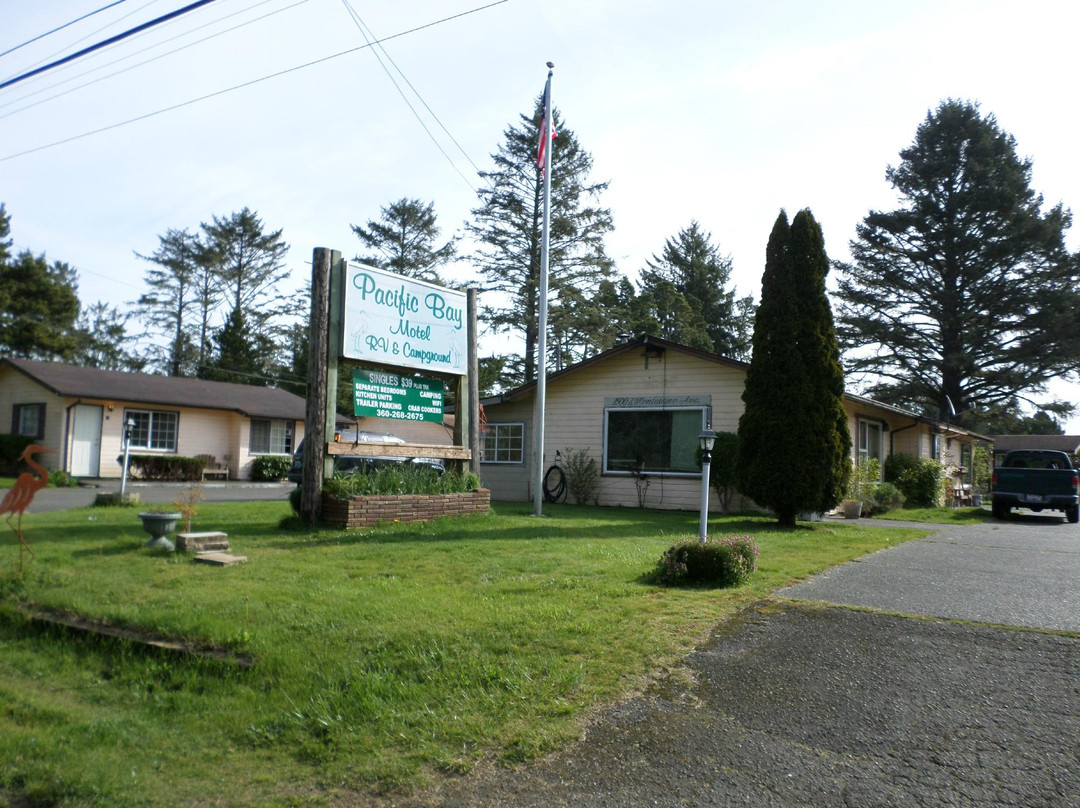 Pacific Bay Motel