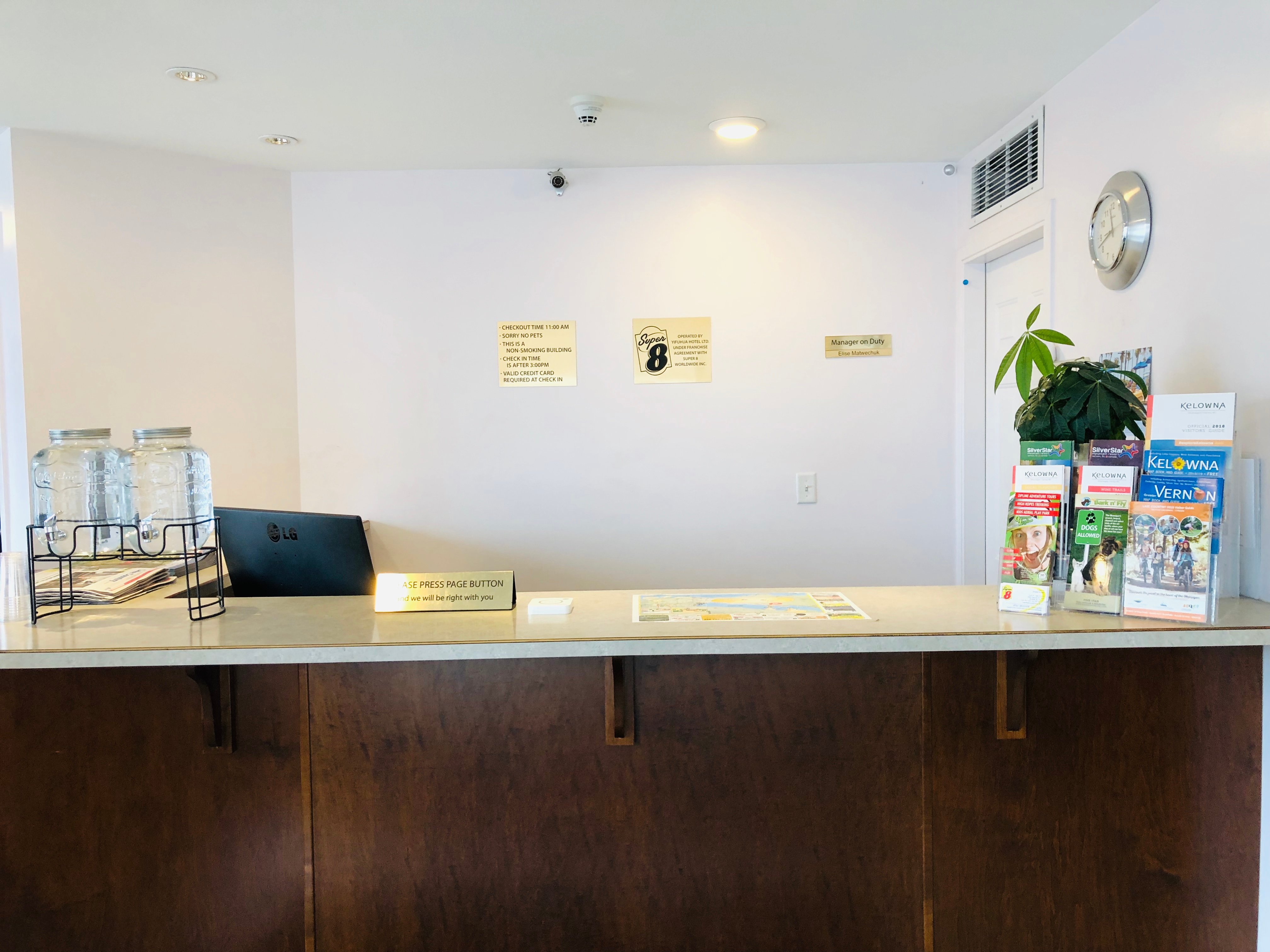 Super 8 By Wyndham Lake Country/winfield Area-官方