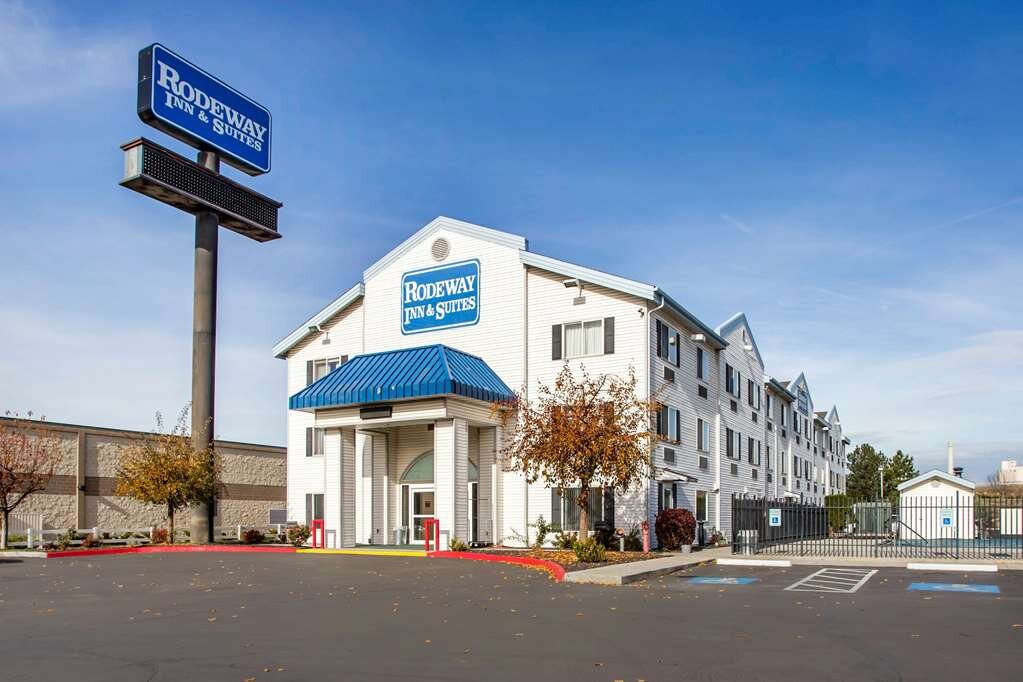 Rodeway Inn & Suites of Nampa