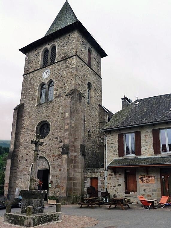 Eglise Saint Jacques de Saint Jacques des Blats-Saint-Jacques-des-Blats必去景点