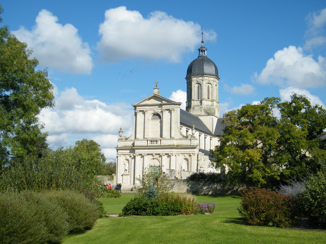 Abbaye Saint-Martin de Mondaye景点图片