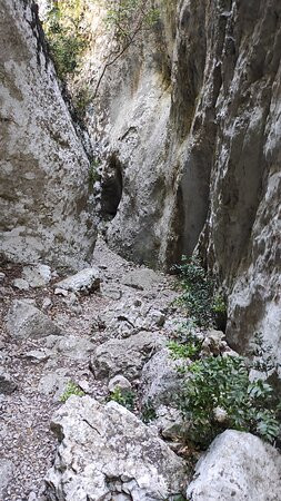 Les Gorges de Regalon-Merindol必去景点