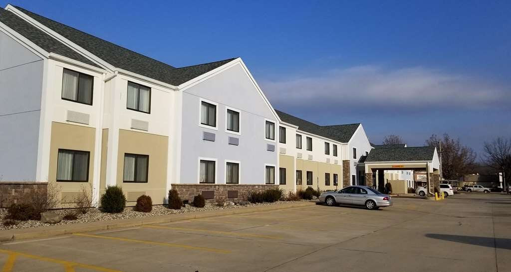 华美达丽米特德酒店主图