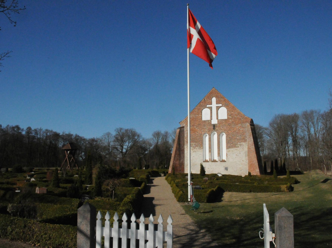 Tvilum Church景点图片