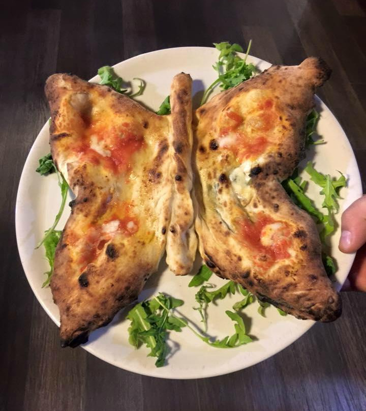 Pianura餐馆和美食-Magnifica Pizzeria