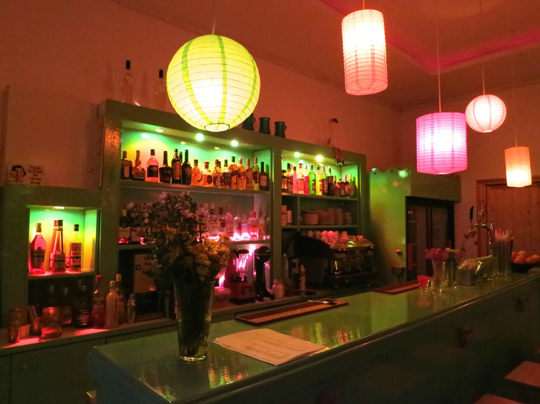 Skala Eresou餐馆和美食-Flamingo Beach Bar