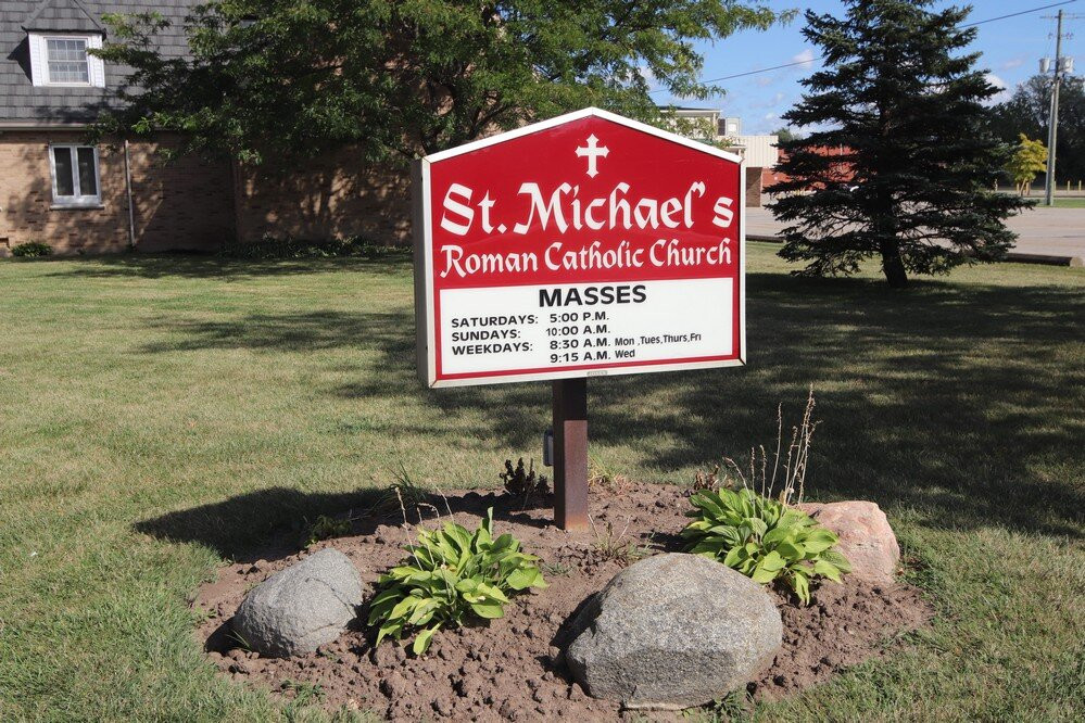 St.michael's Roman Catholic Church, Fort Erie景点图片