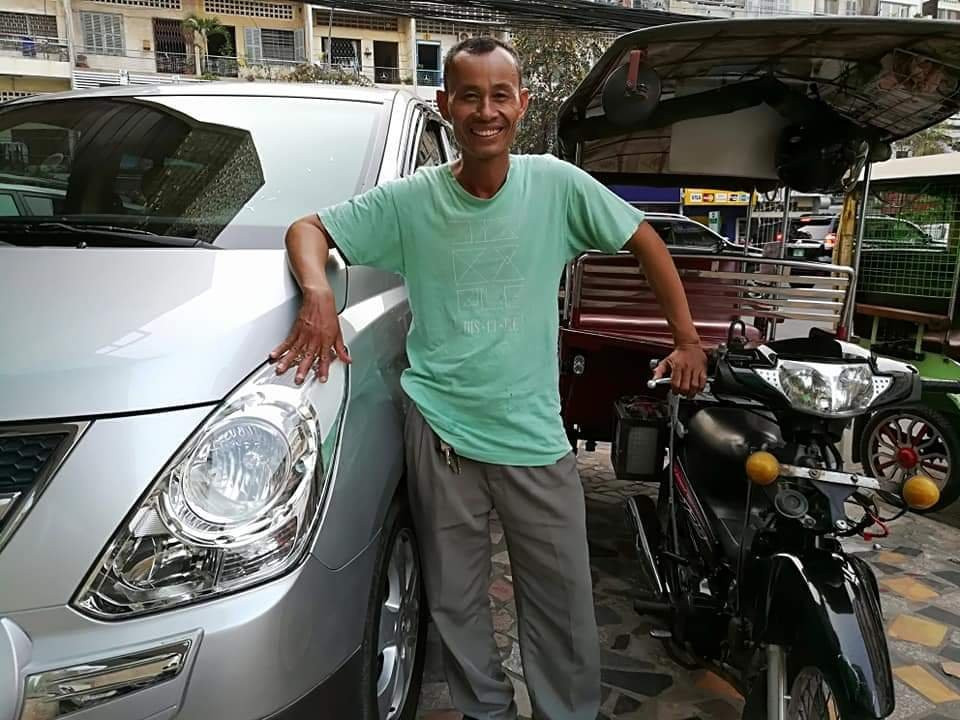 Sophun Tuk-tuk and Van-金边必去景点