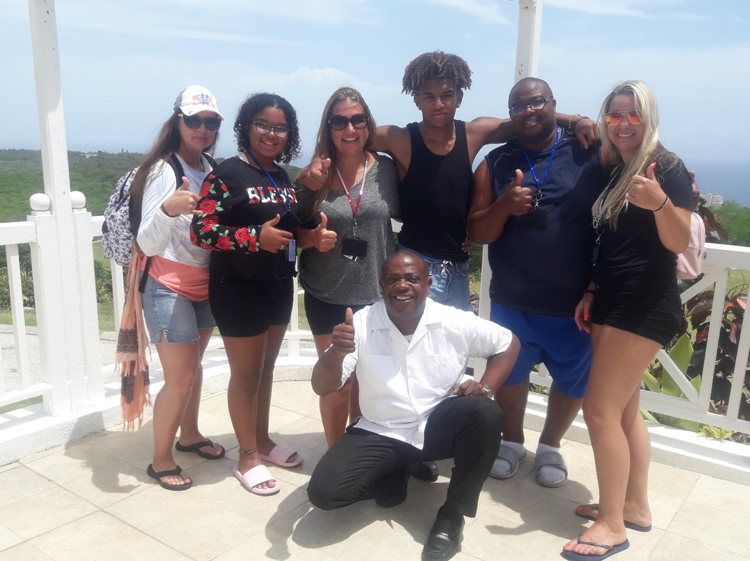 Jamaica's Happy Times Fun Tours-蒙特戈贝必去景点