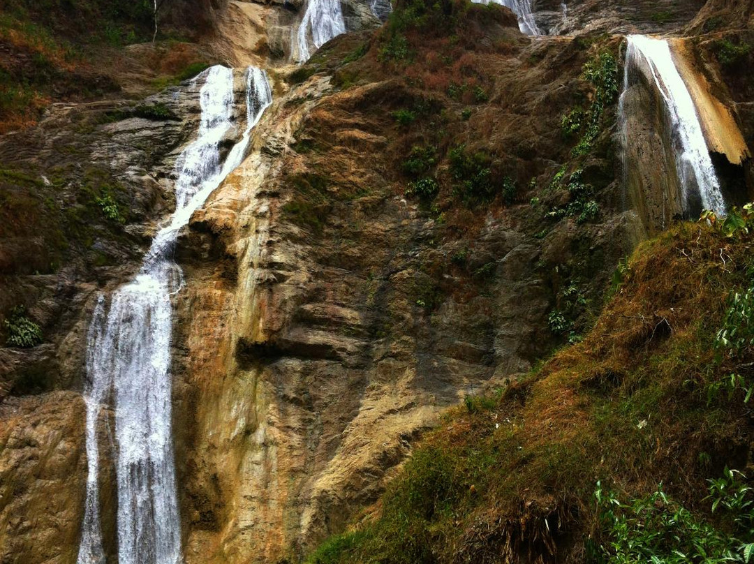 Matigol Falls景点图片