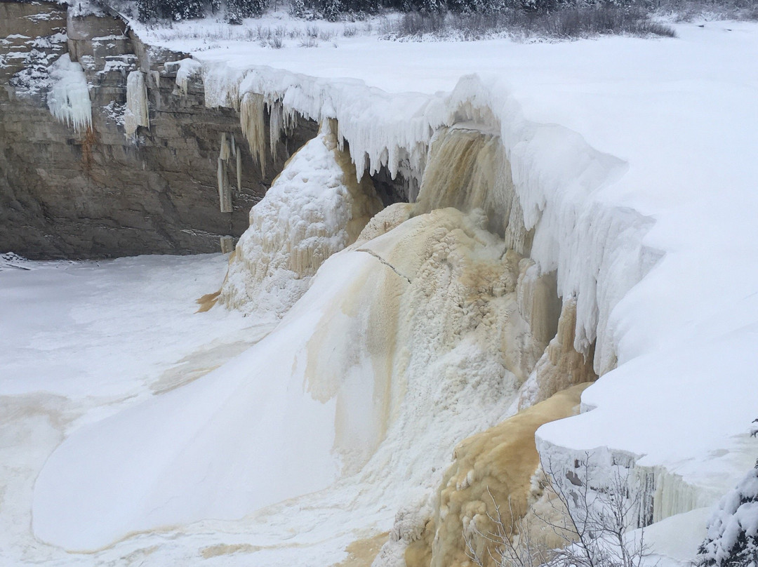 Alexandra Falls Territorial Park Day Use Area景点图片