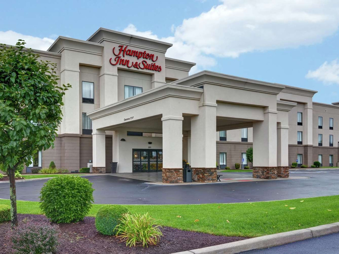 Hampton Inn & Suites New Hartford主图