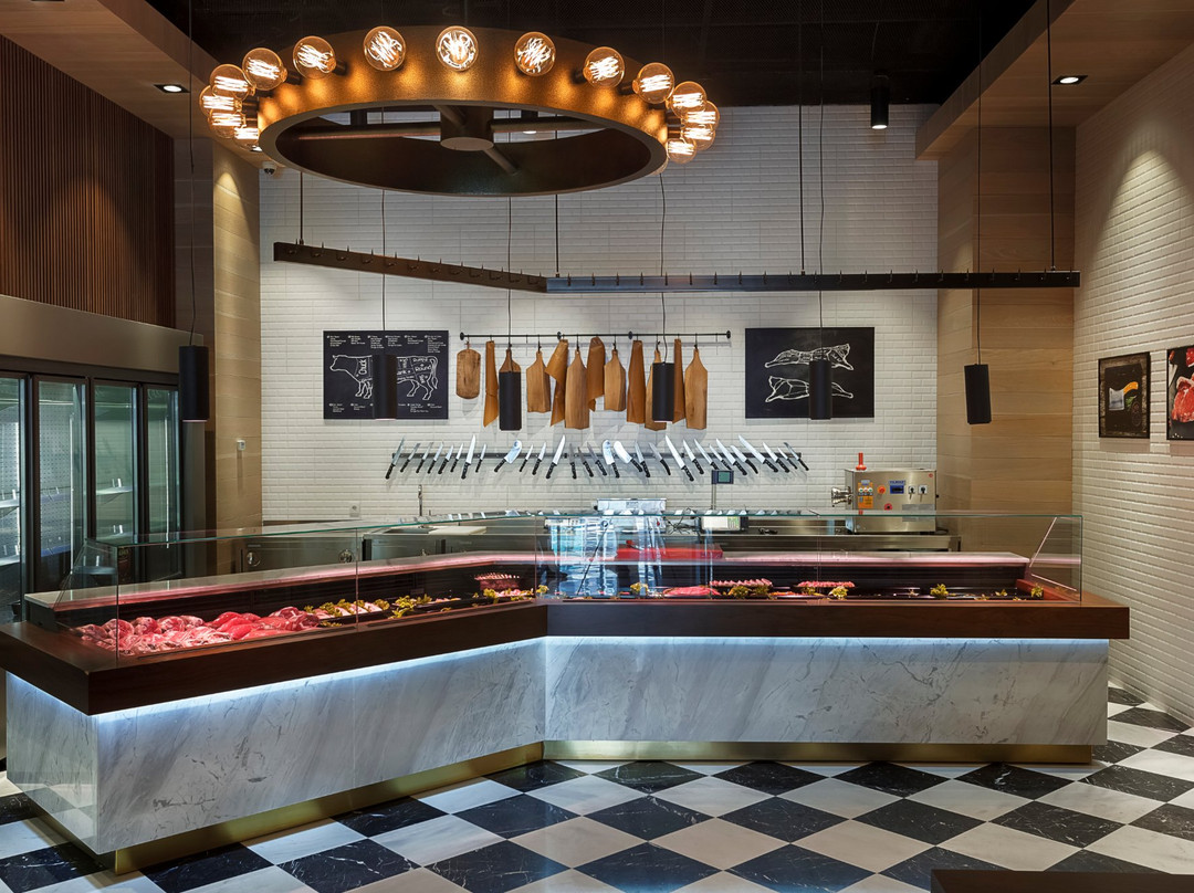 Seraf Mahmutbey主图