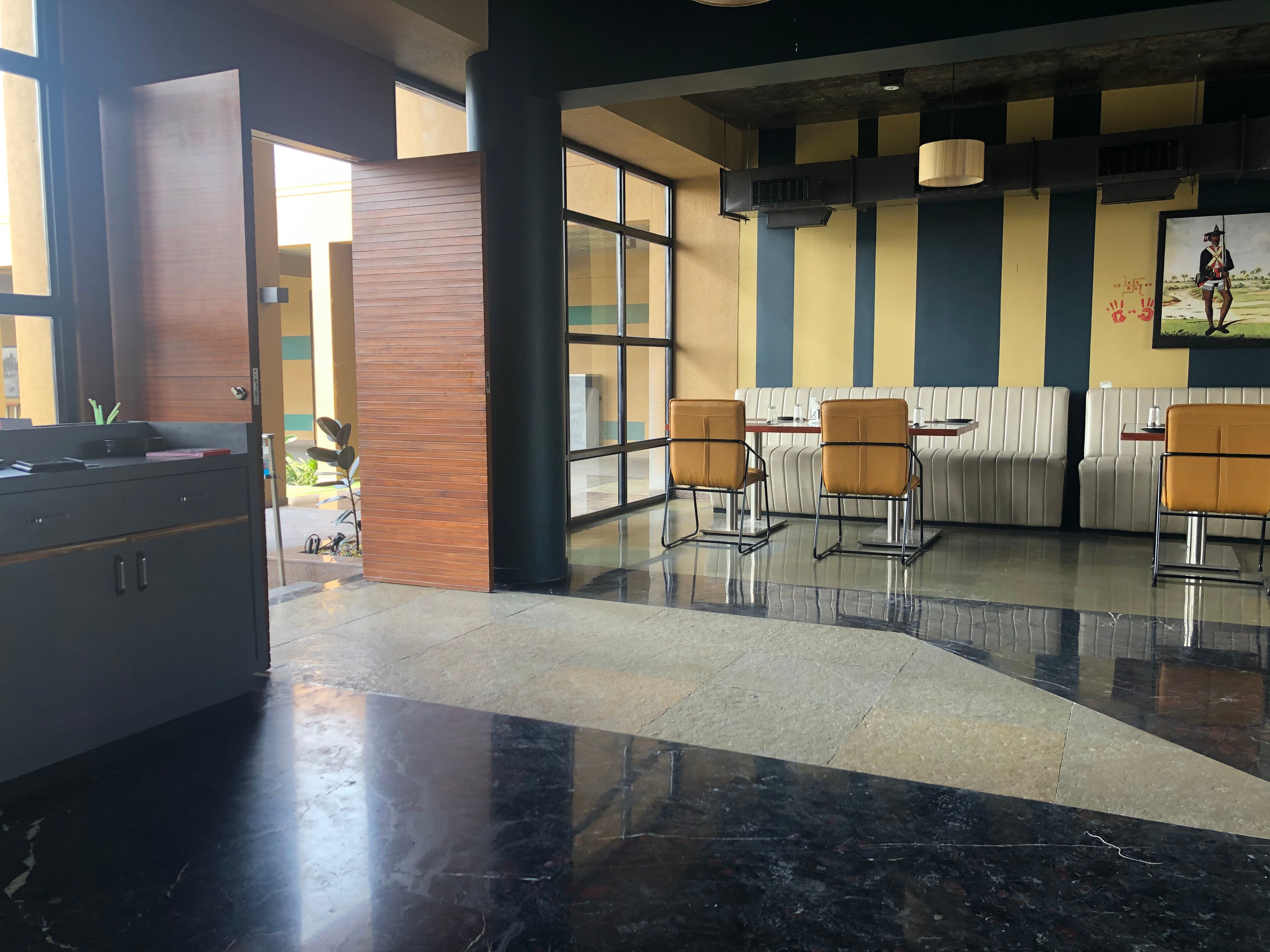 Hotel Mayur Express-餐饮