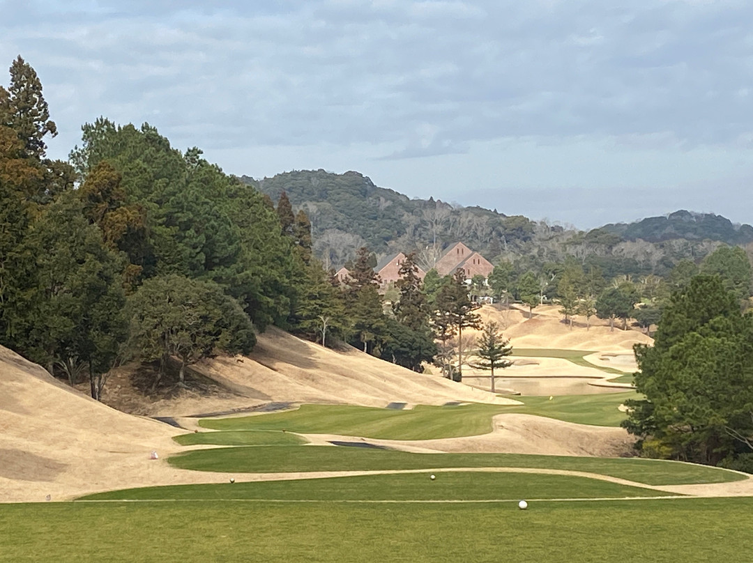 Golden Cross Country Club-长南町必去景点
