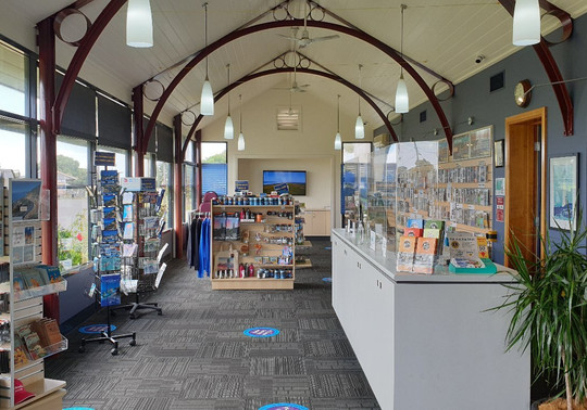 The Port Fairy & Region Visitor Information Centre-仙女港必去景点