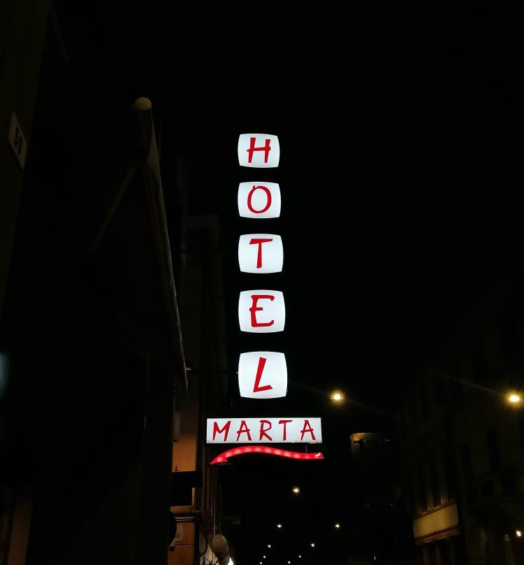 Hotel Marta主图