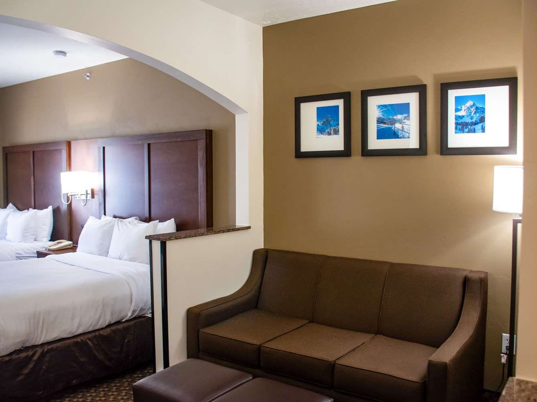 Comfort Suites Ogden主图