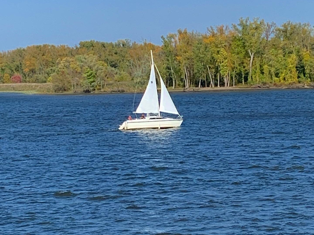 The Hudson-Athens Lighthouse-Hudson必去景点