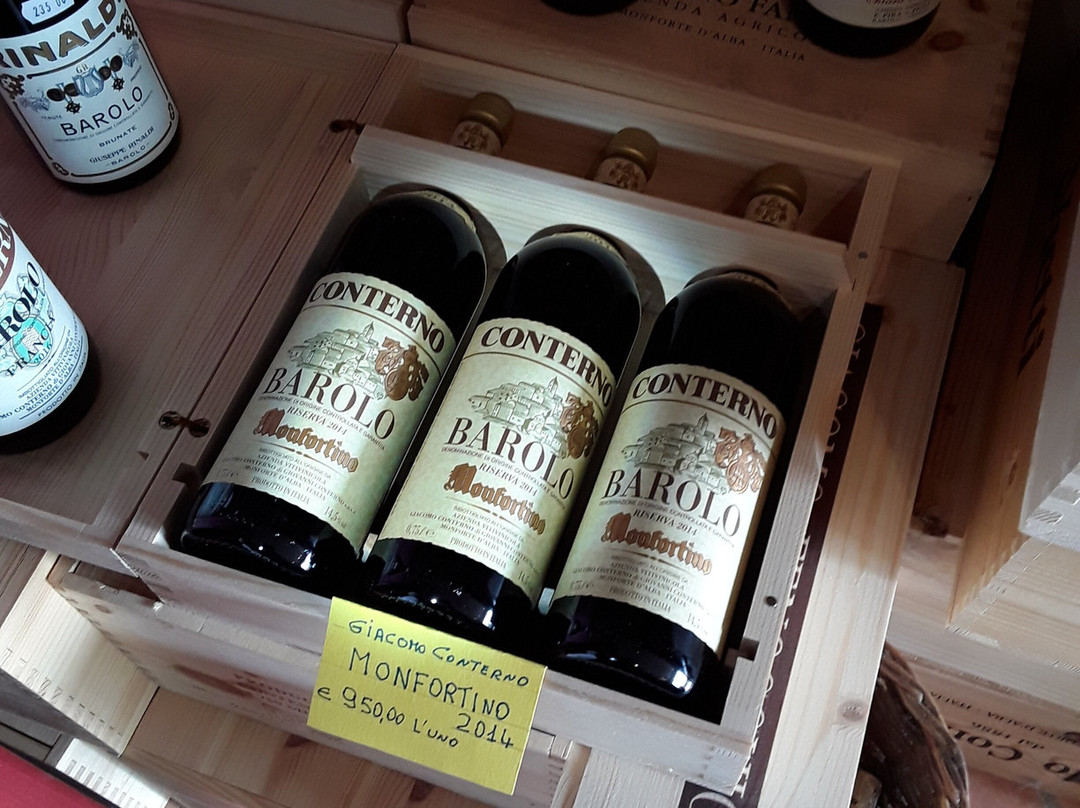 Enoteca 2 Calici-蒙福特-达尔巴必去景点